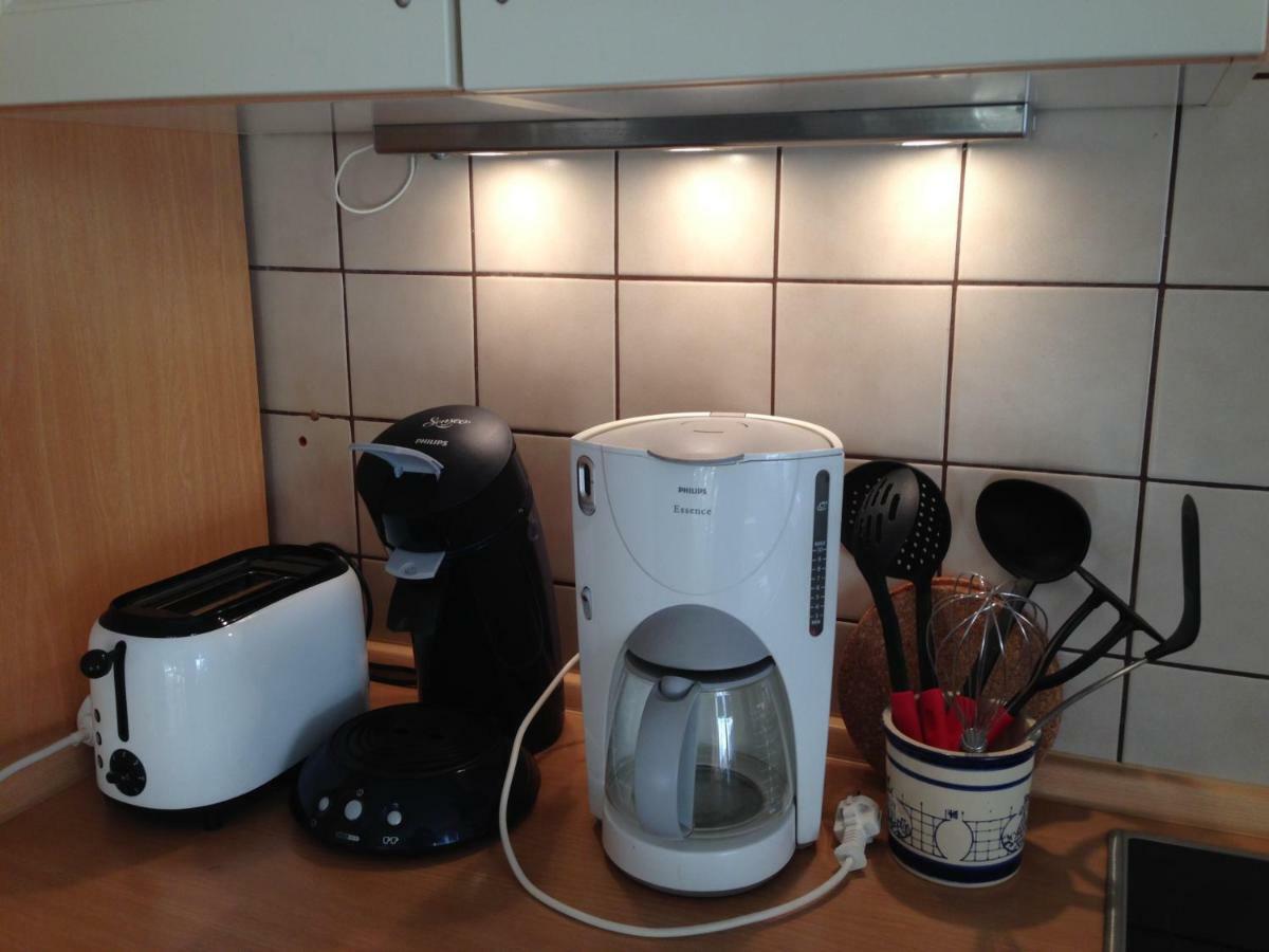 Ferienwohnung Mit Garten In Koeln Экстерьер фото